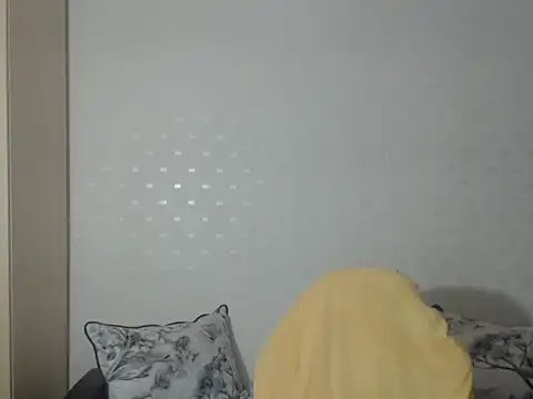 PrinceEagle online show from December 4, 8:34 pm