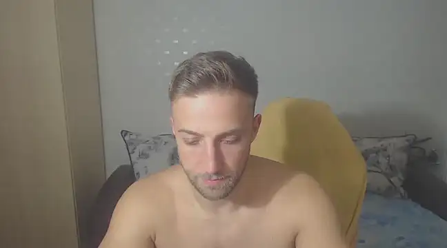 PrinceEagle online show from December 12, 7:48 pm