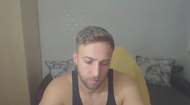 PrinceEagle online show from December 15, 8:15 pm