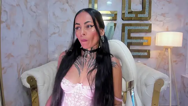 hanna slut  online show from October 30, 11:52 am