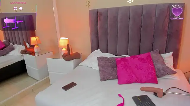 Megan Thompsonn online show from March 19, 1:00 pm