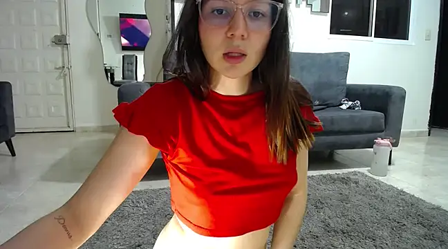 Snapshot of julianamorant chatting on March 17, 11:24 pm julianamorant online show from March 17, 11:24 pm