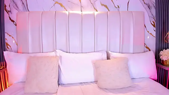 LiaTink online show from April 9, 11:38 am