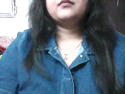Snapshot of smile_pretty chatting on May 5, 4:32 pm smile pretty online show from May 5, 4:32 pm