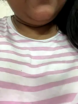 smile pretty online show from October 8, 7:58 pm