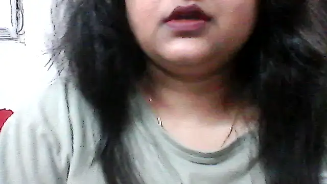 Snapshot of smile_pretty chatting on May 7, 4:43 pm smile pretty online show from May 7, 4:43 pm