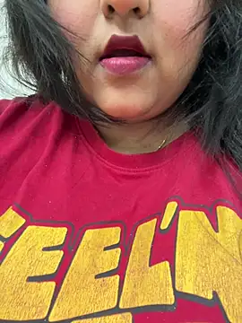 smile pretty online show from January 12, 4:47 pm