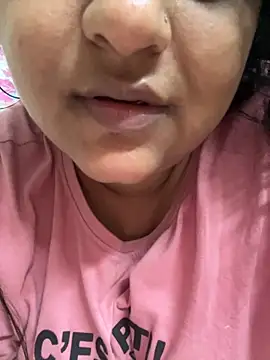 smile pretty online show from October 24, 7:57 pm