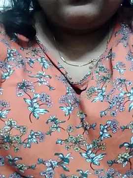 smile pretty online show from February 17, 5:58 am