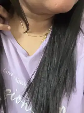 smile pretty online show from February 27, 2:14 am