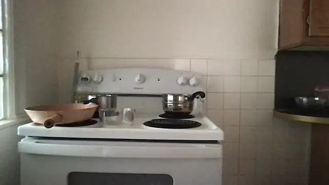 loveofbea online show from February 17, 7:11 pm