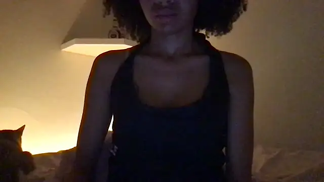 loveofbea online show from April 7, 10:50 am