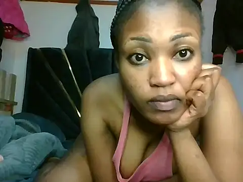 cutenipples online show from April 9, 3:30 am