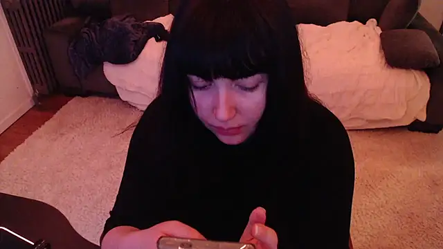 Snapshot of Lynylou chatting on March 21, 6:38 am Lynylou online show from March 21, 6:38 am