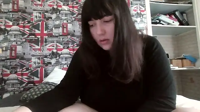 Snapshot of Lynylou chatting on September 23, 11:17 am Lynylou online show from September 23, 11:17 am