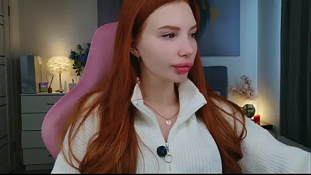 JudyWalkerr online show from March 21, 6:25 am