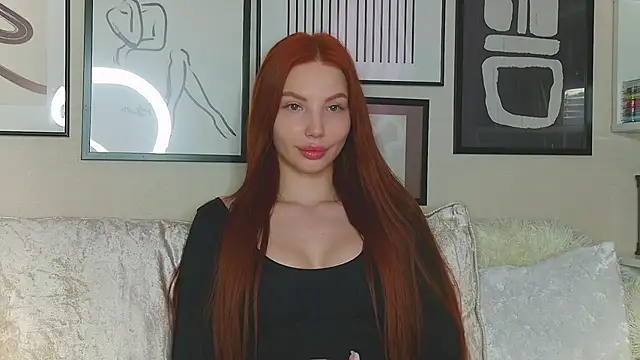 JudyWalkerr online show from March 6, 7:25 am