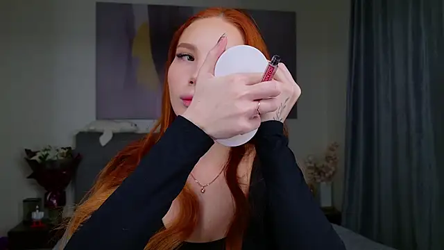 JudyWalkerr online show from October 3, 3:35 pm