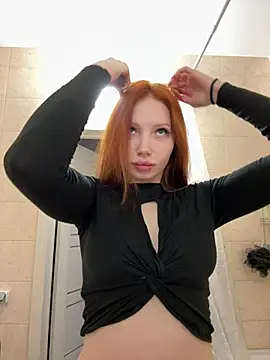 JudyWalkerr online show from March 12, 3:13 am