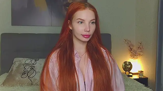 JudyWalkerr online show from September 11, 1:55 pm