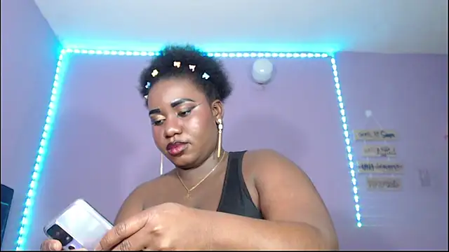 Snapshot of DILAY_XXX chatting on December 28, 7:00 am DILAY XXX online show from December 28, 7:00 am