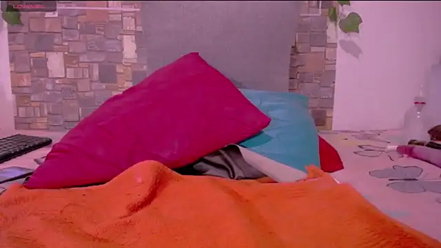 CrazyRousex online show from March 8, 4:21 pm