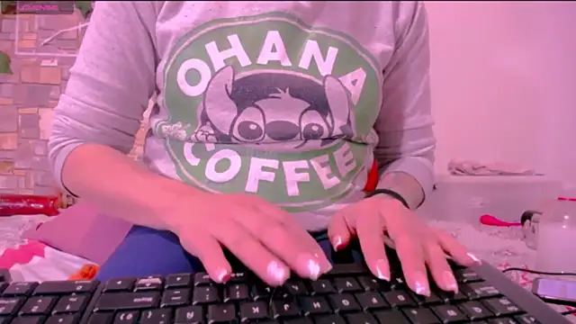 CrazyRousex online show from April 21, 4:35 pm