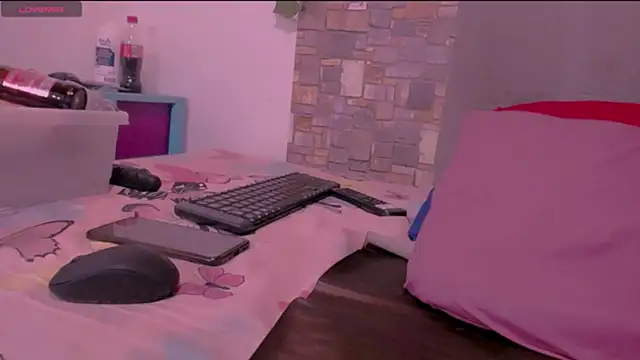 CrazyRousex online show from December 16, 4:55 pm