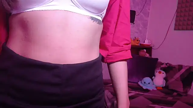 Snapshot of MidnightFlame chatting on October 13, 3:02 pm MidnightFlame online show from October 13, 3:02 pm