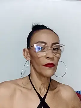 Snapshot of BarbaraMature chatting on January 13, 6:59 pm BarbaraMature online show from January 13, 6:59 pm