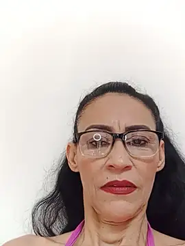 Snapshot of BarbaraMature chatting on June 21, 3:40 pm BarbaraMature online show from June 21, 3:40 pm