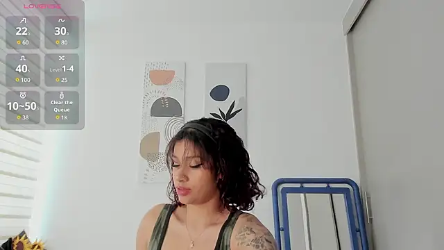 SeleneClark online show from March 27, 8:43 pm