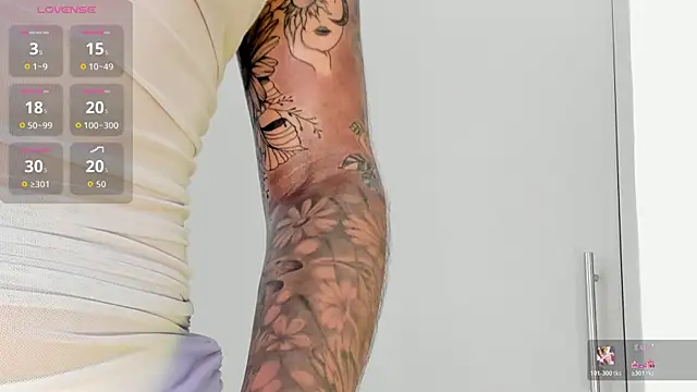 SeleneClark online show from January 13, 9:19 pm