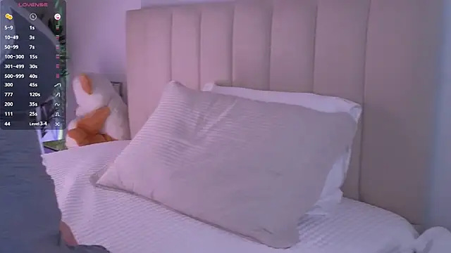 yourdreamsweetgirl online show from November 4, 12:09 pm