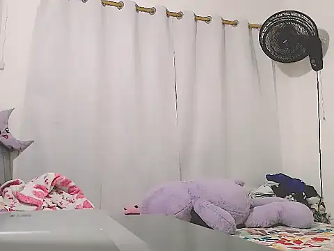 tifany19  online show from November 23, 1:37 am