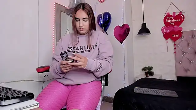 Snapshot of angel_hardy_dl chatting on March 13, 12:13 pm angel hardy dl online show from March 13, 12:13 pm