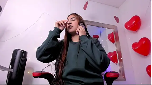 angel hardy dl online show from March 22, 12:18 pm