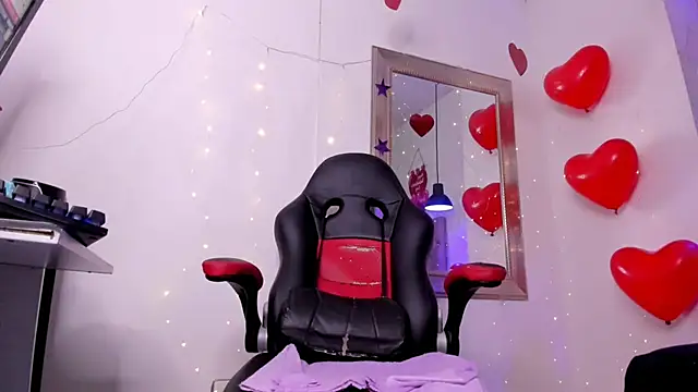 angel hardy dl online show from April 5, 12:12 pm