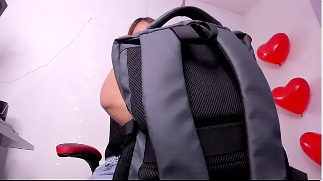 angel hardy dl online show from March 28, 11:00 am