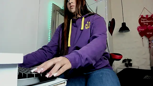 Snapshot of angel_hardy_dl chatting on March 21, 12:17 pm angel hardy dl online show from March 21, 12:17 pm