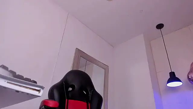 Snapshot of angel_hardy_dl chatting on September 12, 11:54 am angel hardy dl online show from September 12, 11:54 am