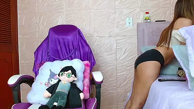 kendallsweet7 online show from October 3, 7:48 pm