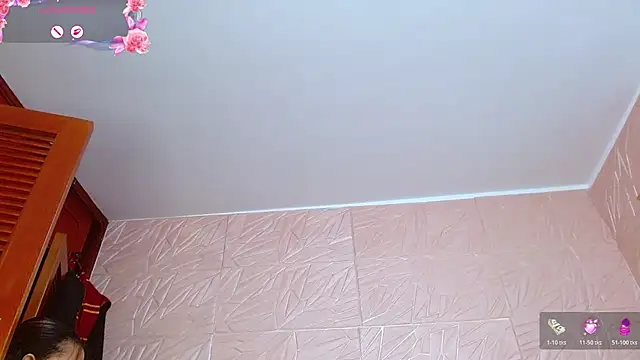 kendallsweet7 online show from December 4, 2:05 pm