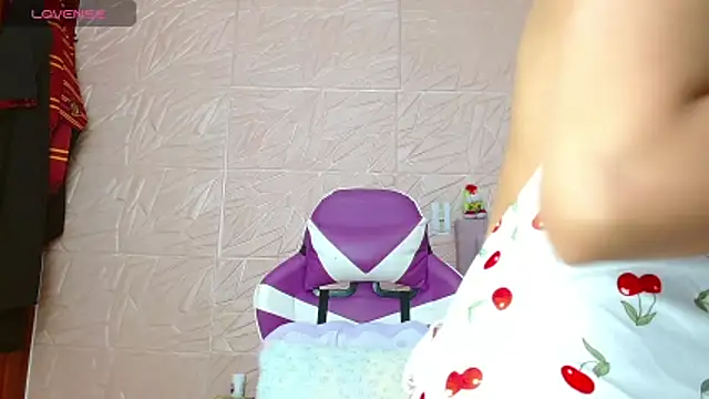 kendallsweet7 online show from November 14, 2:10 pm