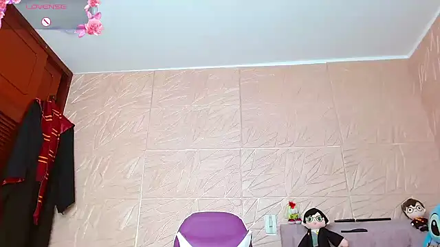 kendallsweet7 online show from November 8, 7:50 pm