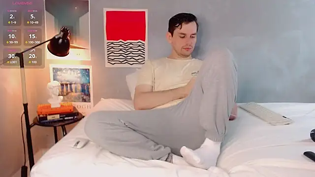 Snapshot of Elio555 chatting on November 23, 6:40 pm Elio555 online show from November 23, 6:40 pm