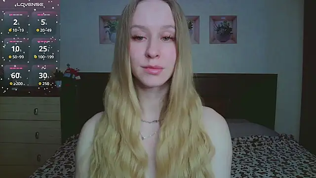 Lily  Devil online show from February 19, 4:48 pm