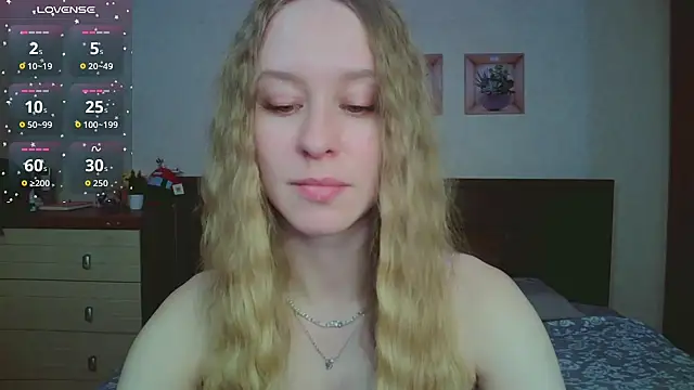 Lily  Devil online show from February 26, 12:38 pm