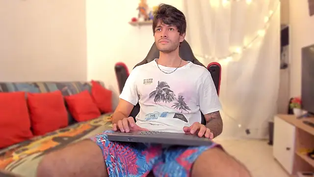 justin stark7 online show from December 2, 8:21 pm