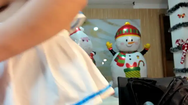 samy 19  online show from December 13, 8:04 pm